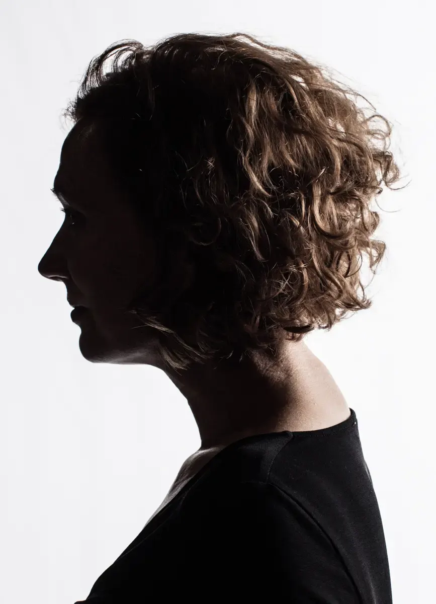 Silhouettenportrait von Friederike Wagner im Profil